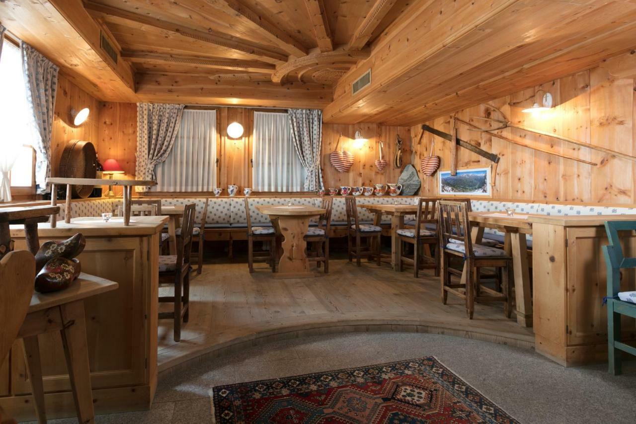 Hotel Baita Fiorita Санта-Катерина-ди-Вальфурва Экстерьер фото