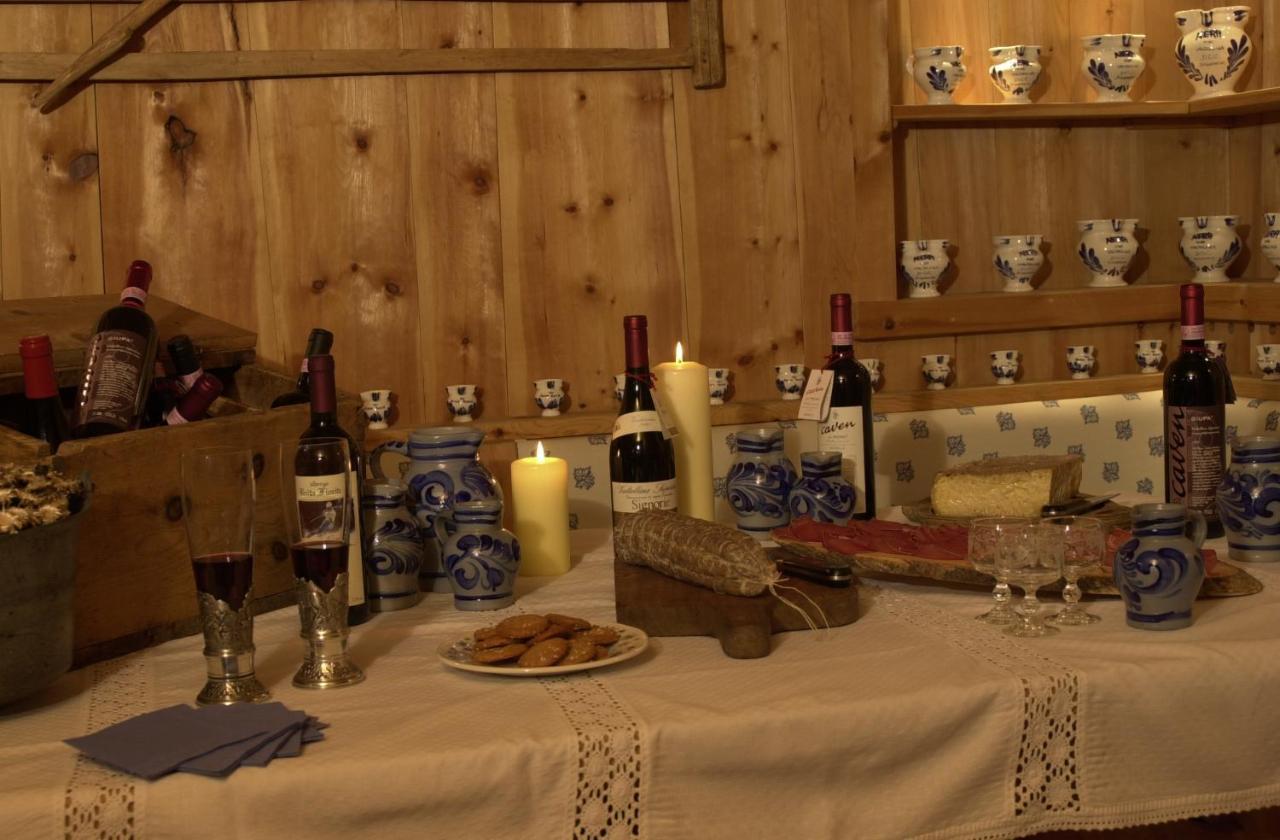 Hotel Baita Fiorita Санта-Катерина-ди-Вальфурва Экстерьер фото